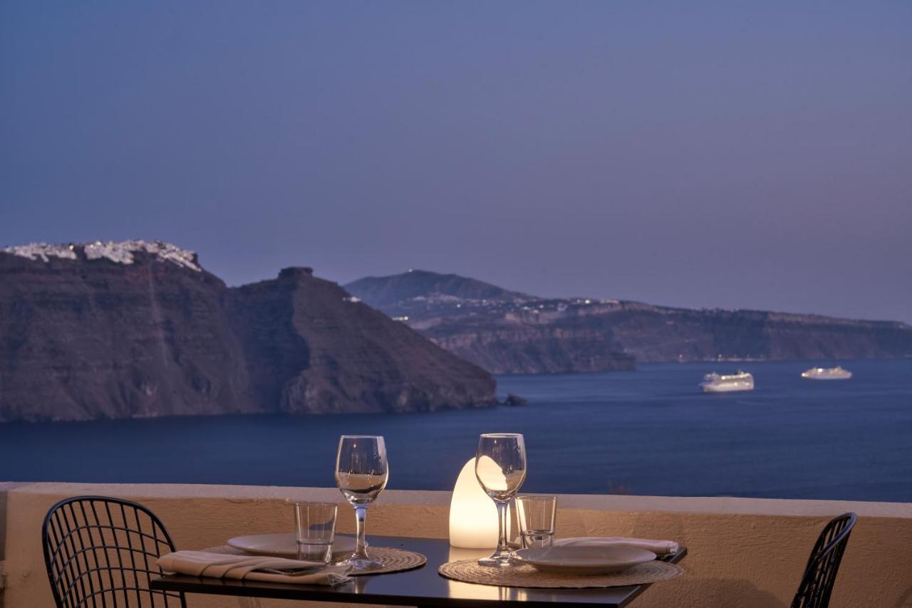 Hotel Mr And Mrs White Oia - Santorini Esterno foto